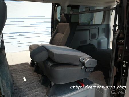 趣味に仕事にレイアウトが自由 新型nv350キャラバン バン荷室レビュー 車ニュース 中古車情報 中古車検索なら 車選びドットコム 車選び Com