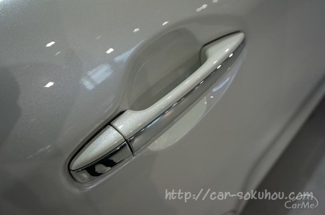 トヨタ カローラフィルダー 2015