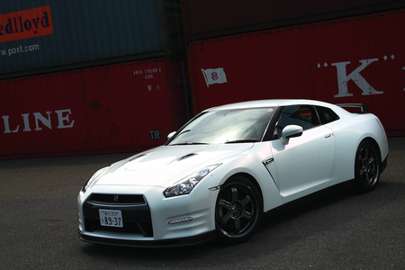 アヘッド 日産GT-R