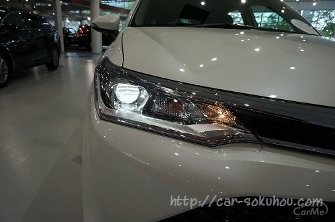 トヨタ カローラフィルダー 2015