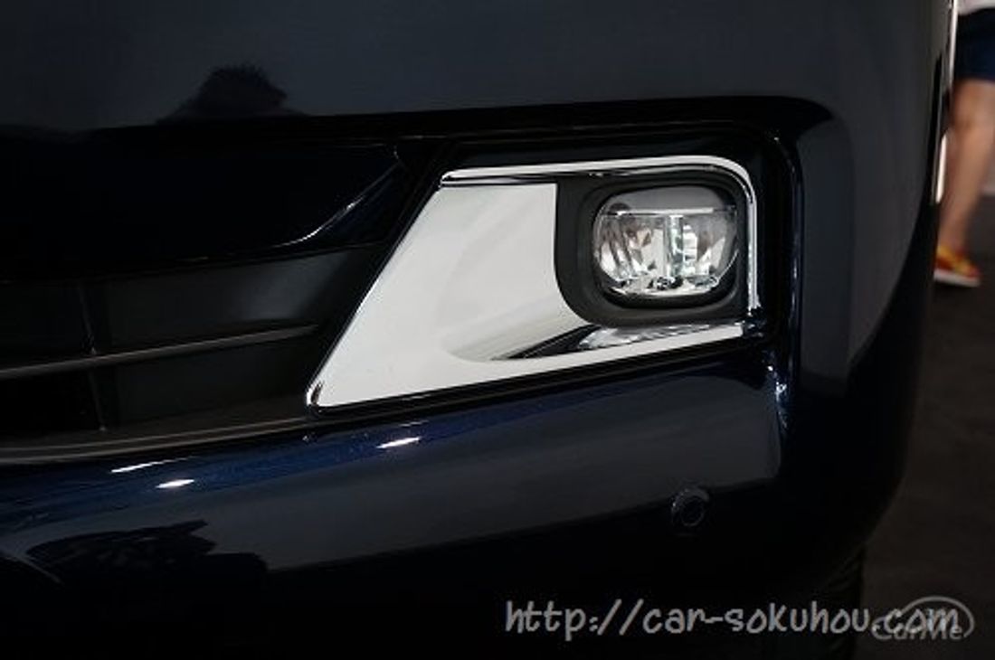 トヨタ ランクル200 2015