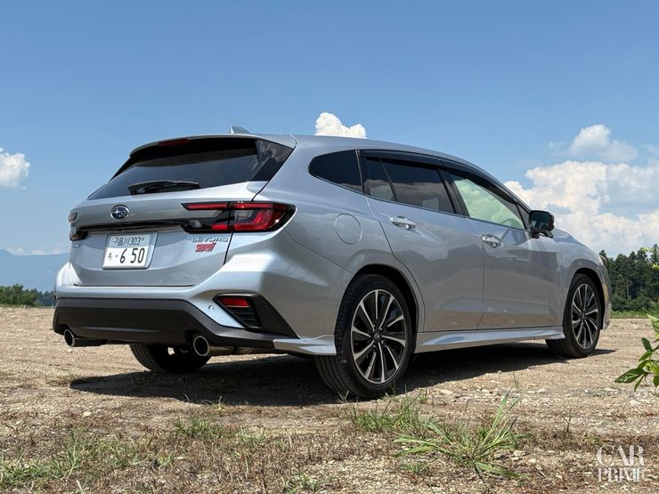 SUBARUレヴォーグ