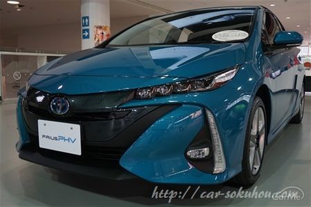 新型プリウスphv試乗の感想 標準モデルとの乗り心地の違いにビックリ 車ニュース 中古車情報 中古車検索なら 車選びドットコム 車選び Com 新型プリウスphv試乗の感想 標準モデルとの乗り心地の違いにビックリ 車ニュース 中古車情報 中古車検索なら 車選びドットコム 車選び Com