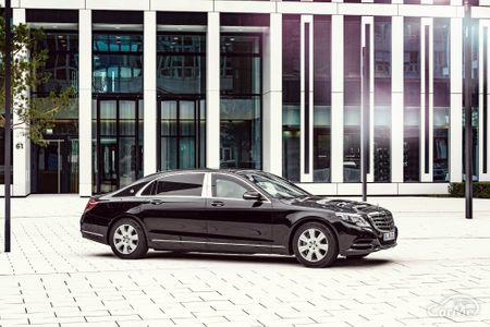 メルセデス・マイバッハ S600 ガード