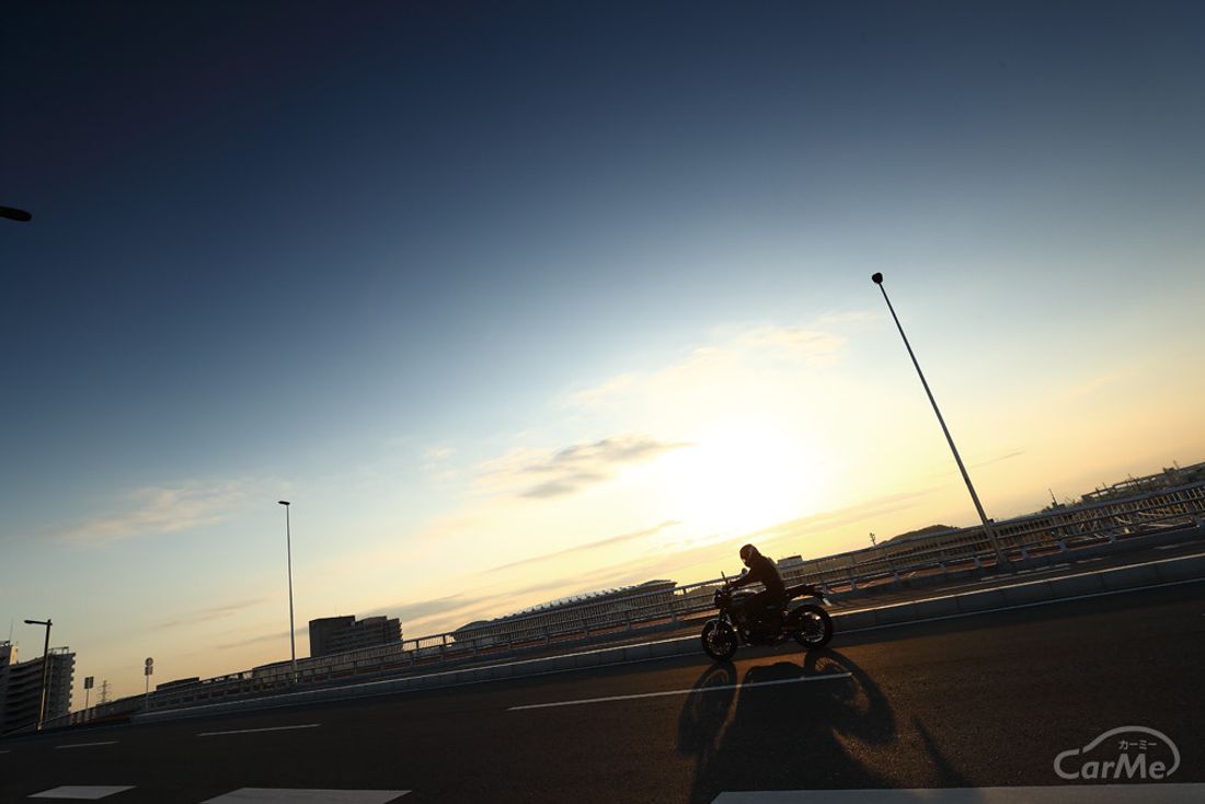 アヘッド SPECIAL ISSUE クルマとバイクの世代論