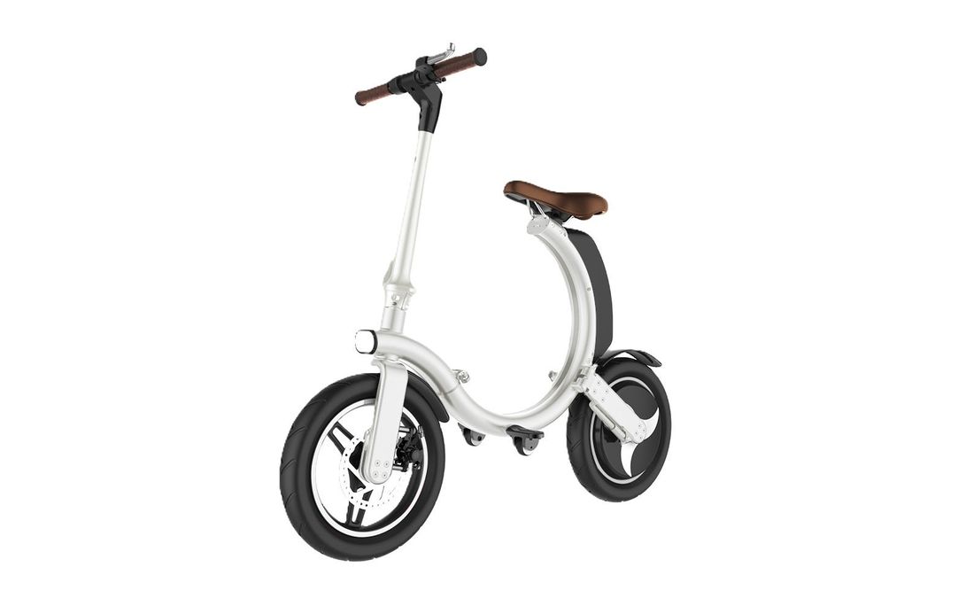 3段階の折り畳みでキャリーケースのように持ち運べる電動バイク「SWIFT HORSE K2」が4月12日よりMakua…