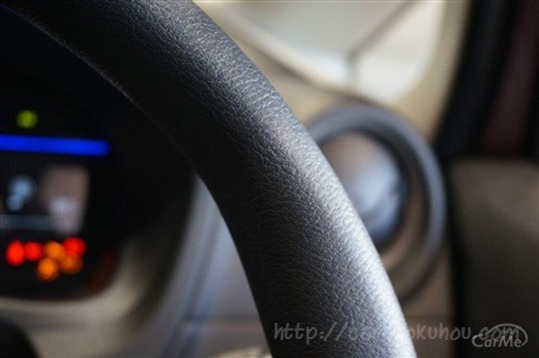 日産 ノート e-power 2016