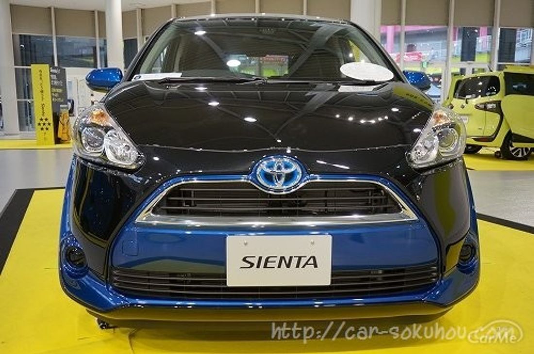 トヨタ シエンタ 2015