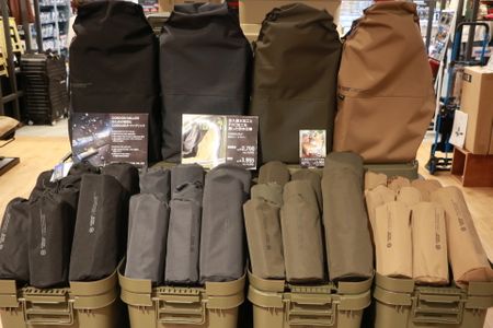 カー用品店の店員がおすすめするシートカバー5選 取付料金やムレ対策グッズも紹介 By 車選びドットコム