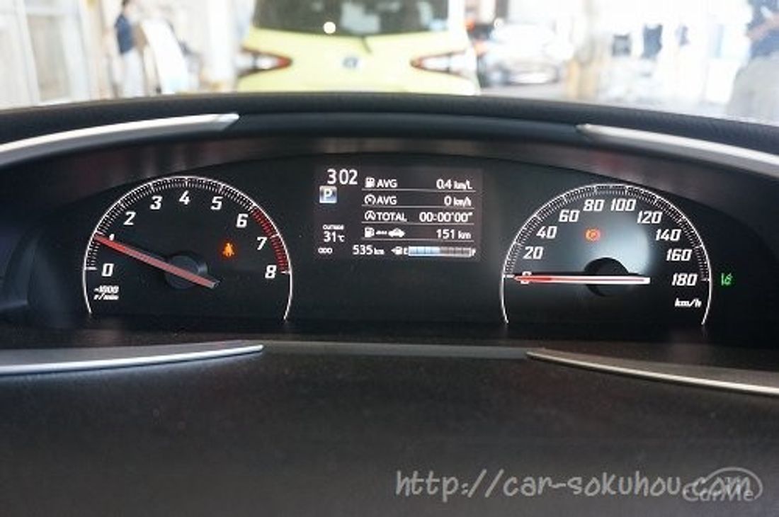 トヨタ シエンタ 2015