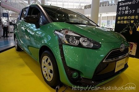 トヨタ シエンタ 2015