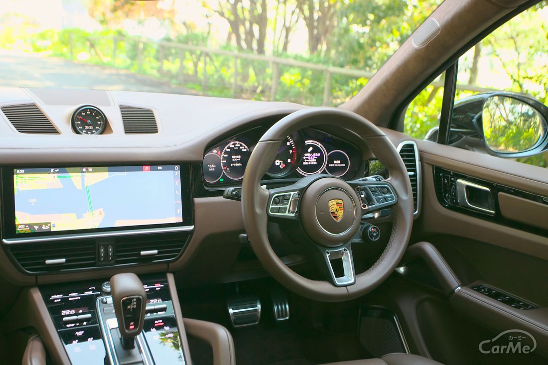 プロ解説 ポルシェ 新型 カイエンターボのインテリア 内装 と荷室を徹底解説