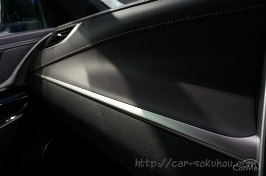 トヨタ ハリアー スタイルアッシュ 2016