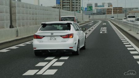 車線変更 ウインカー