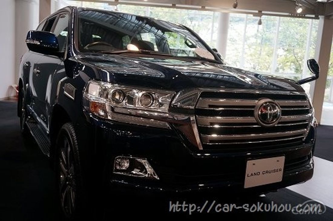 トヨタ ランドクルーザー 2015