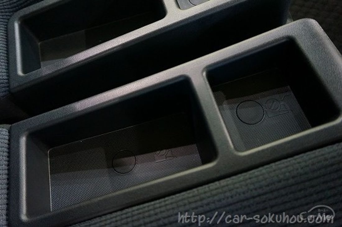トヨタ シエンタ 2015