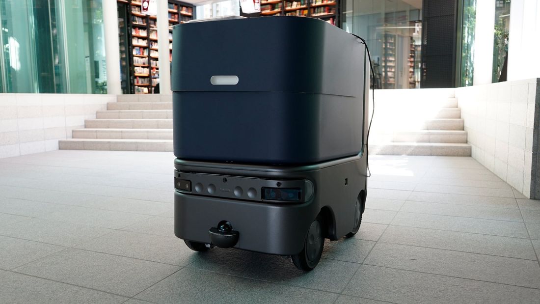 自動配送ロボットを開発する「Hakobot」ねじ商社のサンコーインダストリーと資本業務提携