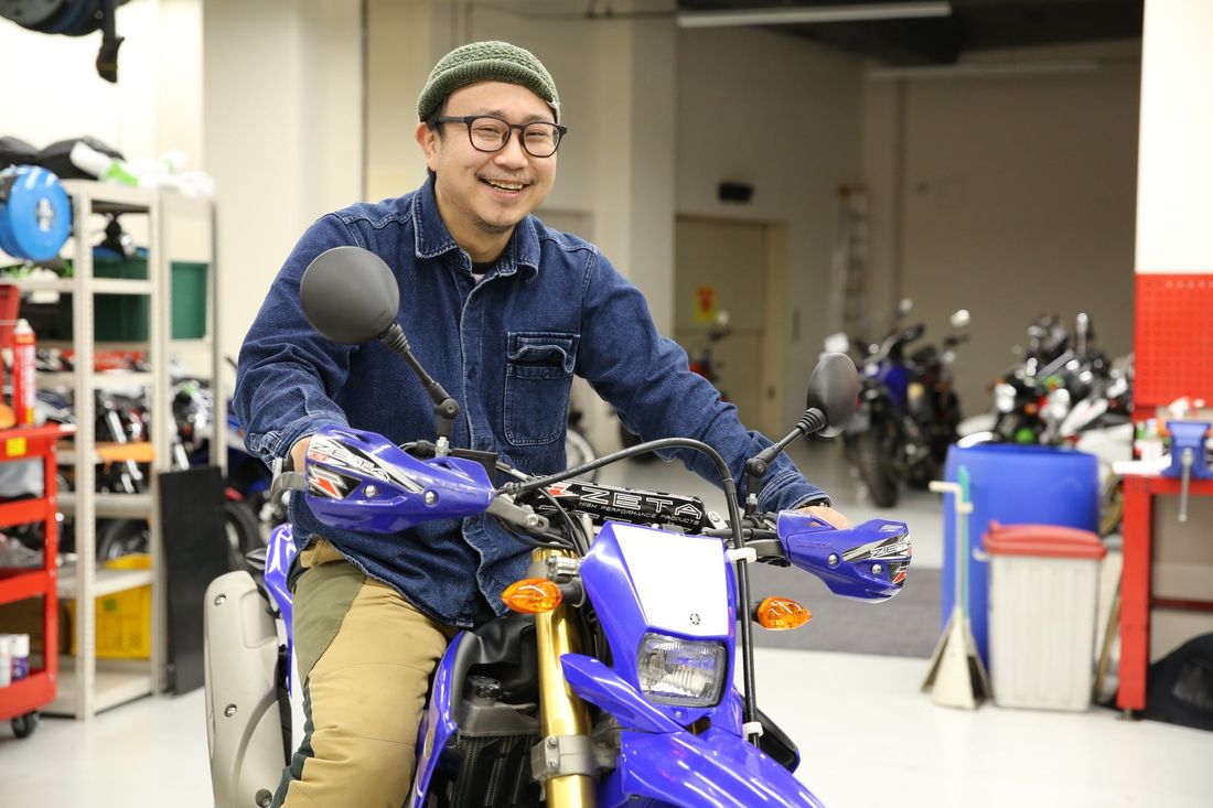 つるの剛士さんの愛したWR250Rの次オーナーが決定!当選者はなんと夫婦タンデムで世界一周をしたライダー!