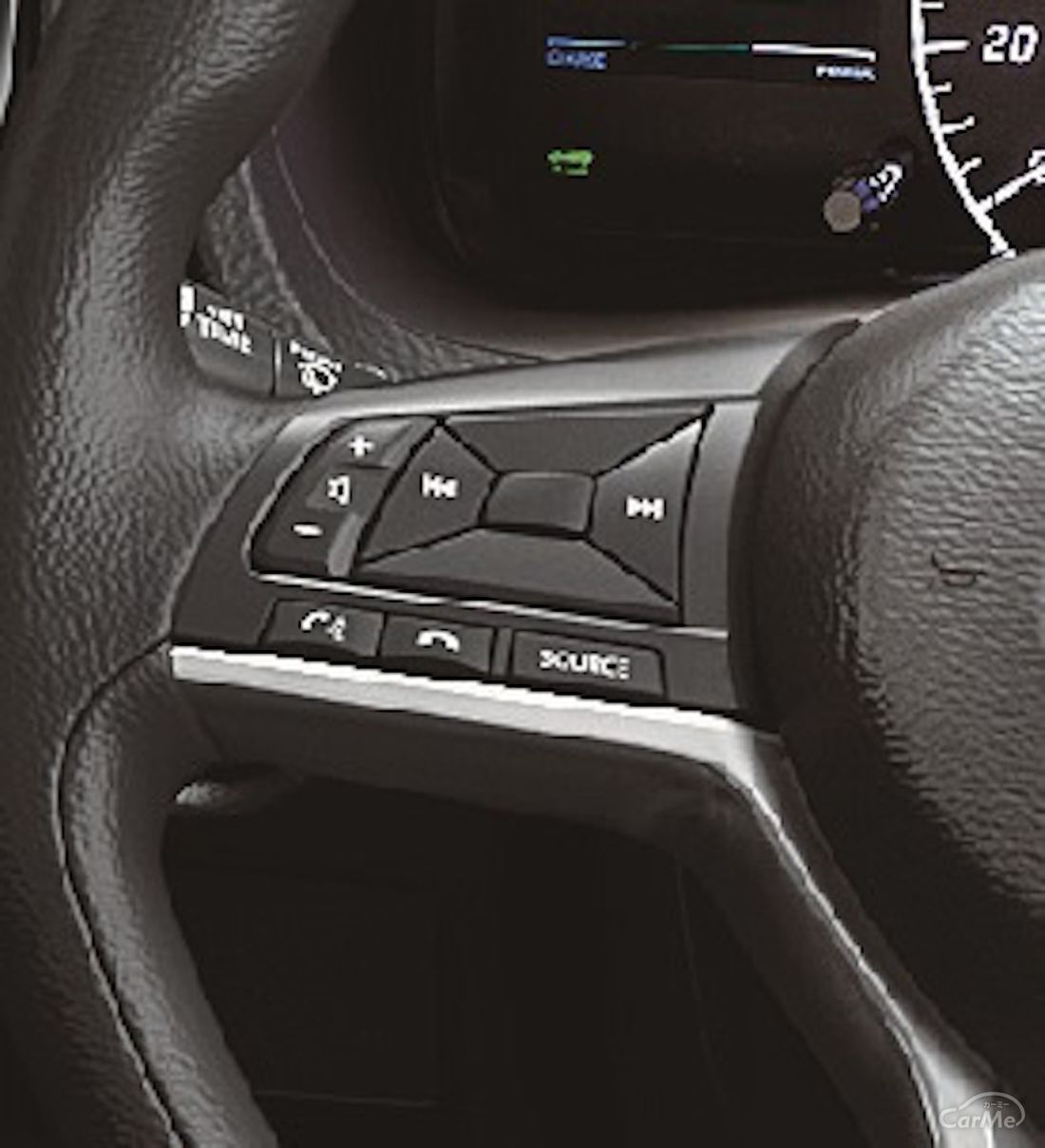 日産 ノートのハンドル