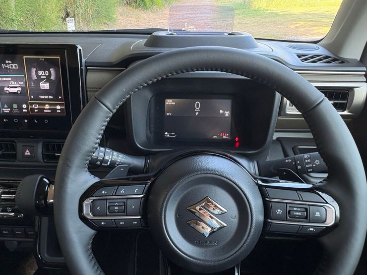 スズキ クロスビー