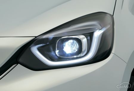 ホンダ 3代目フィットハイブリッドの5つのグレードを徹底比較 おすすめの4wdグレードはこれだ 車ニュース 中古車情報 中古車検索なら 車選びドットコム 車選び Com ホンダ 3代目フィットハイブリッドの5つのグレードを徹底比較 おすすめの4wdグレードはこれだ 車ニュース 中古車情報 中古車検索なら 車選びドットコム 車選び Com