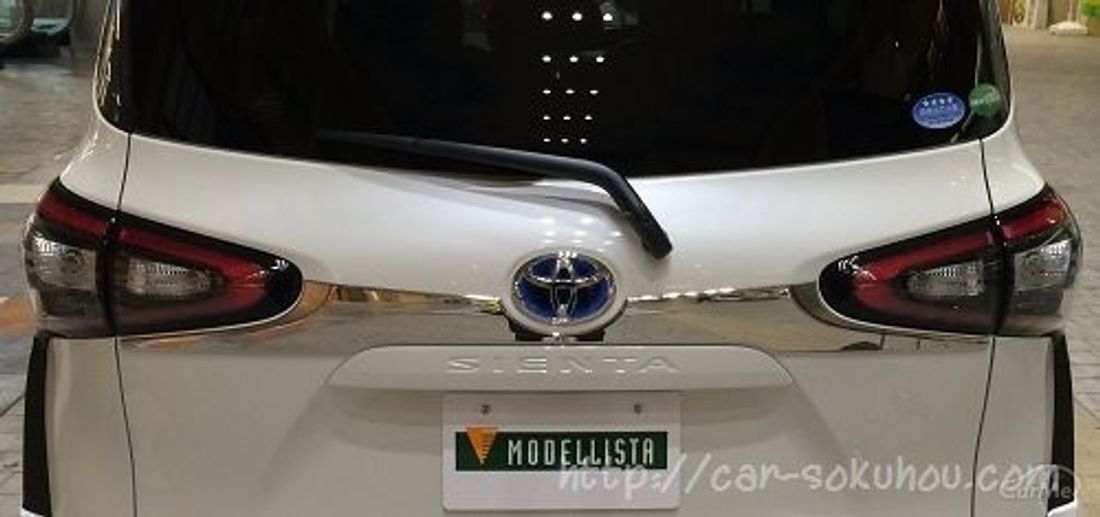 トヨタ シエンタ 2015