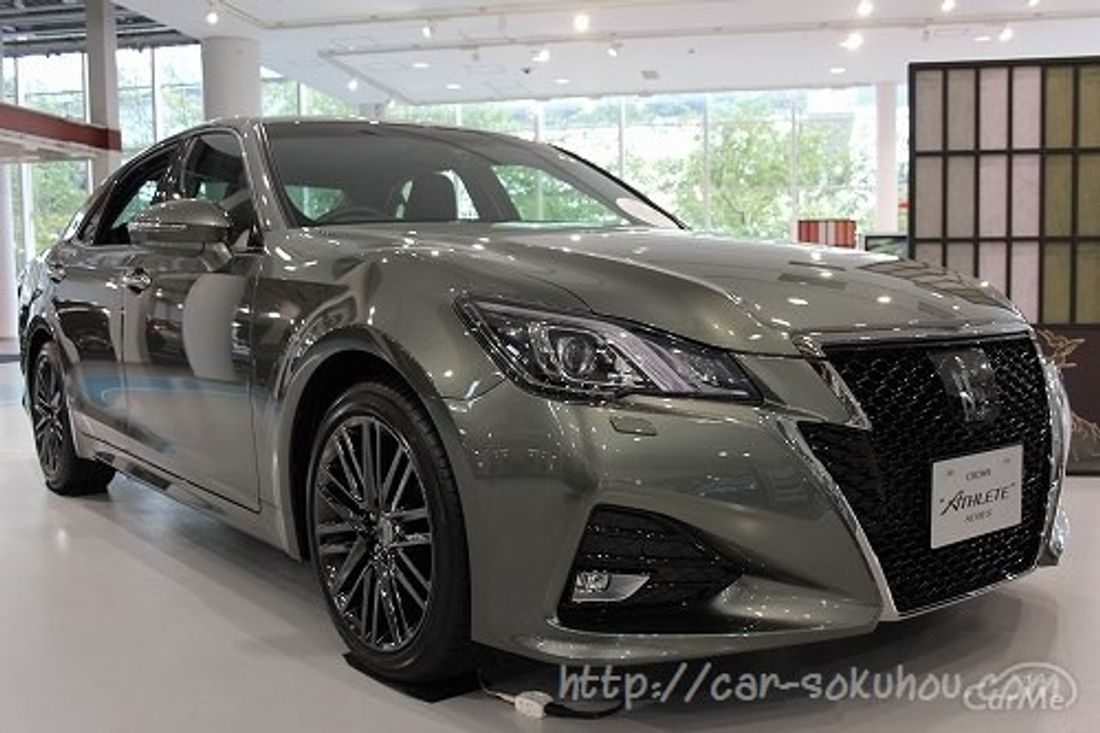 トヨタ クラウンアスリート 2015
