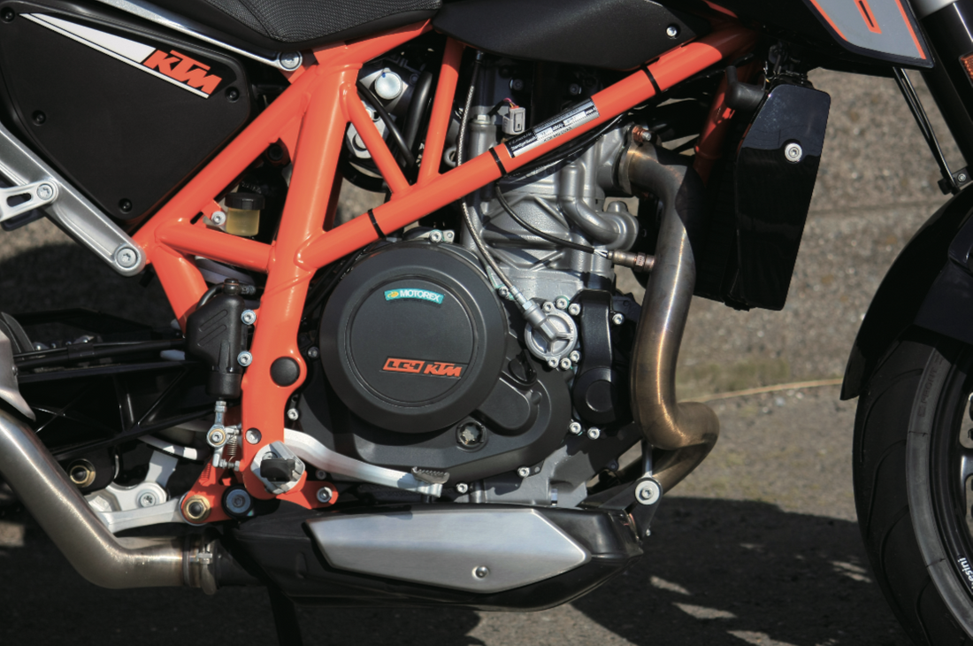 アヘッド ハードルを打ち砕いた意欲作 KTM 690DUKE