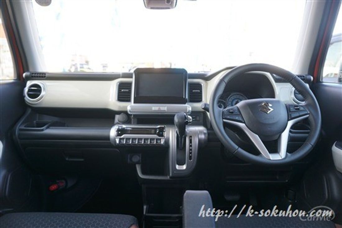 スズキ クロスビーの内装は安っぽい 実車画像でチェック By 車選びドットコム