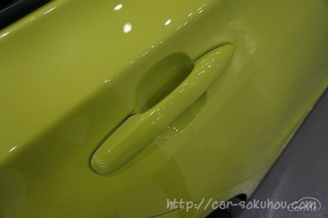 トヨタ プリウス 2015