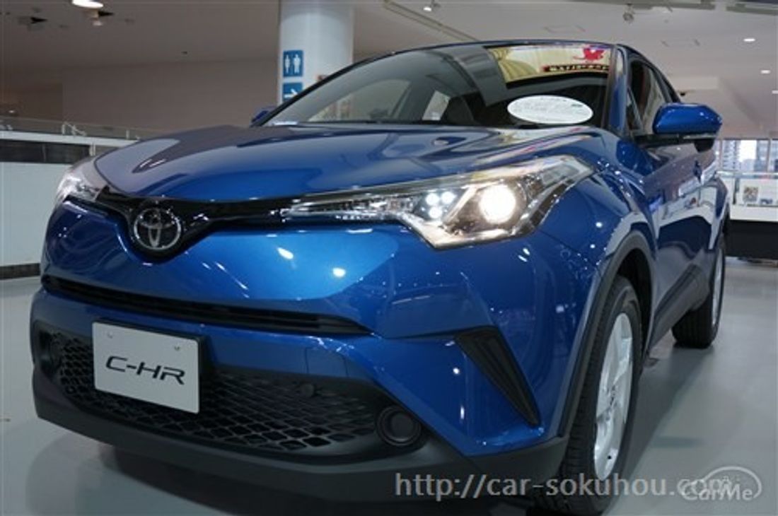 トヨタ C-HR 2017