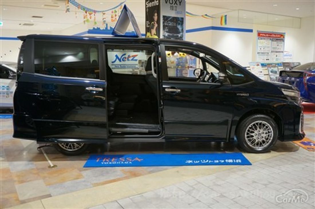 日産 セレナ 2016