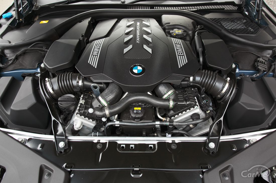 BMW 8シリーズ クーペ 萩原文博