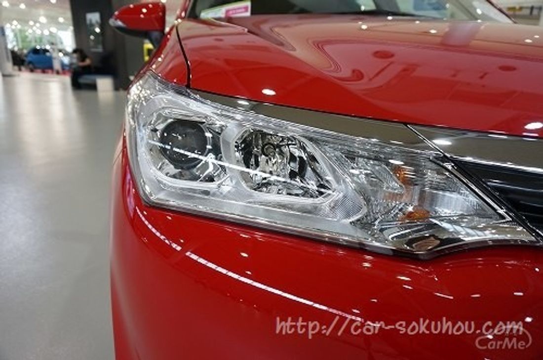 トヨタ カローラフィルダー 2015