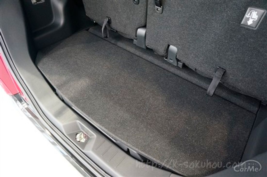 使って分かった トヨタ タンク ルーミーの荷室の欠点 デメリット 使って分かった トヨタ タンク ルーミーの荷室の欠点 デメリット