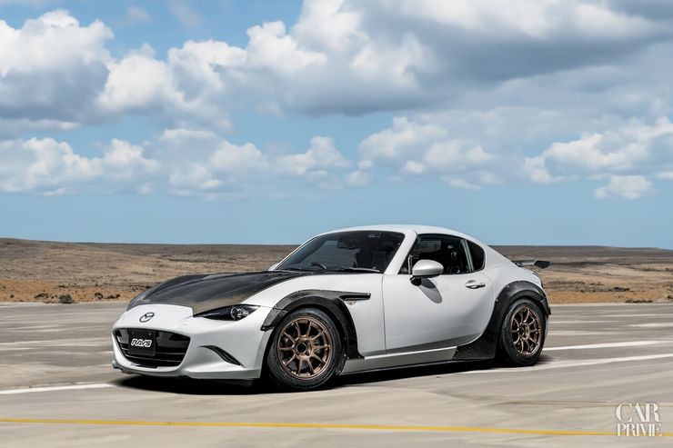 ZE40_15xNDroadster_edit (1)