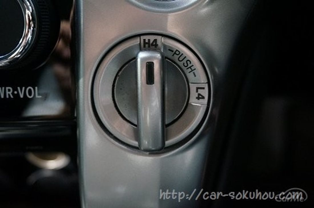 トヨタ ランクル200 2015