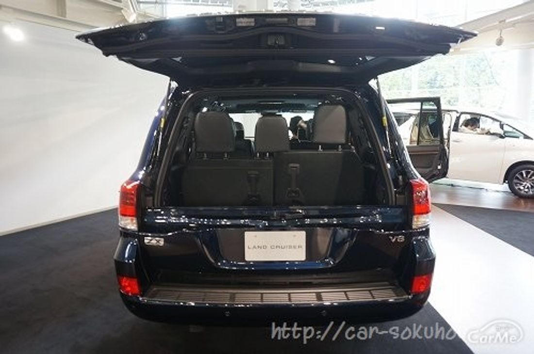 トヨタ ランドクルーザー 2015