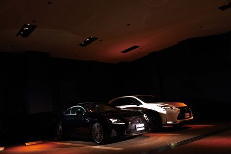 アヘッド 日本のクルマ