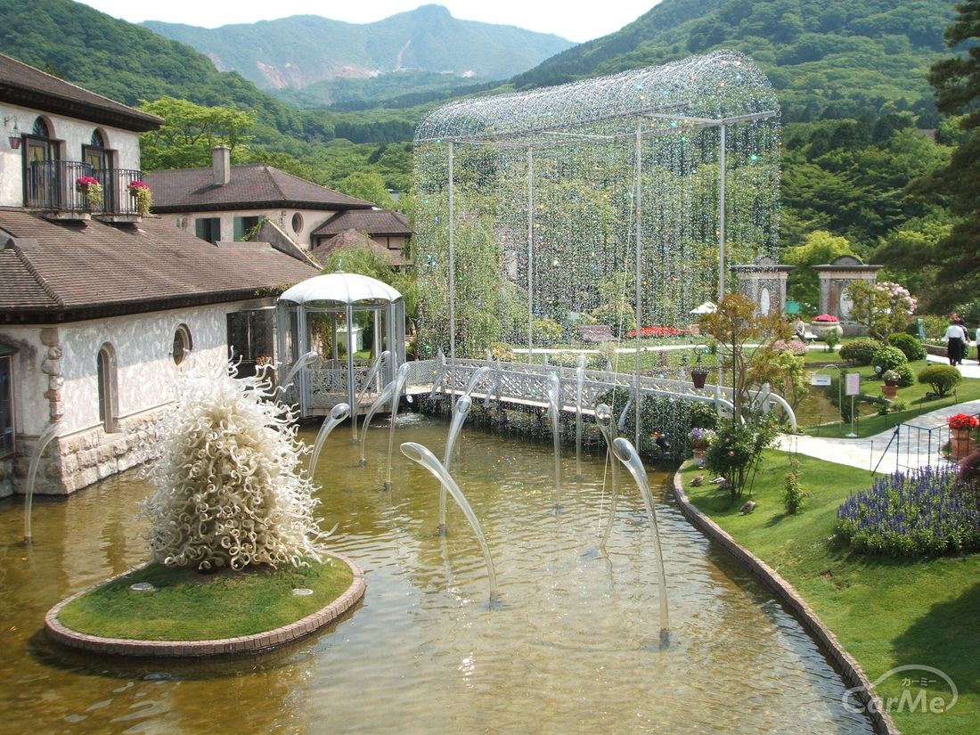 箱根ガラスの森美術館