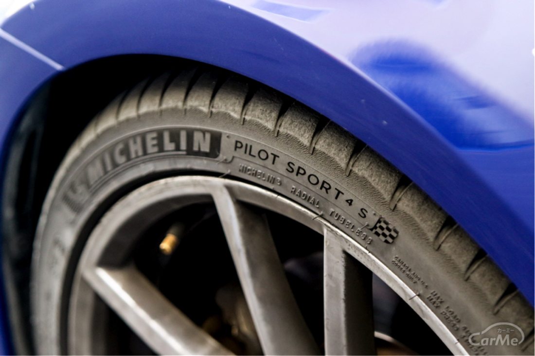 Michelin_pilotsport4s_アブダビ