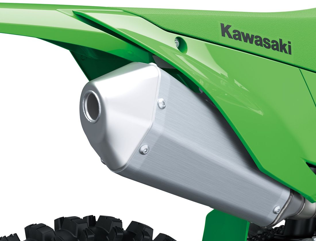 カワサキから5年ぶりのフルモデルチェンジとなった2024年モデル「KX450」「KX450X」の詳細情報を公開!
