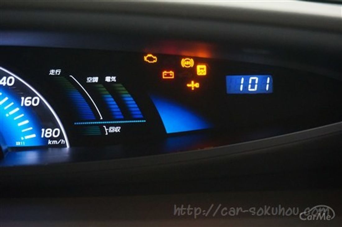 トヨタ エスティマ