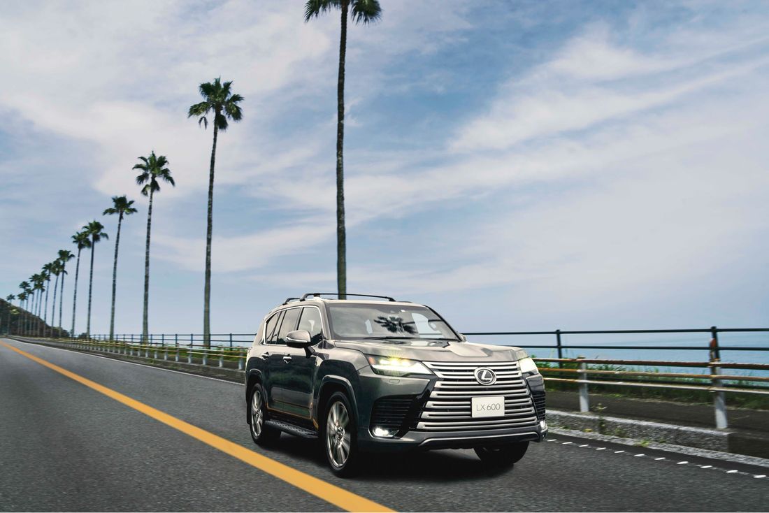 NOT A HOTEL×LEXUSが期間限定でコラボレーション。滞在中、特別仕様のLX600をご利用いただけるエクスク…