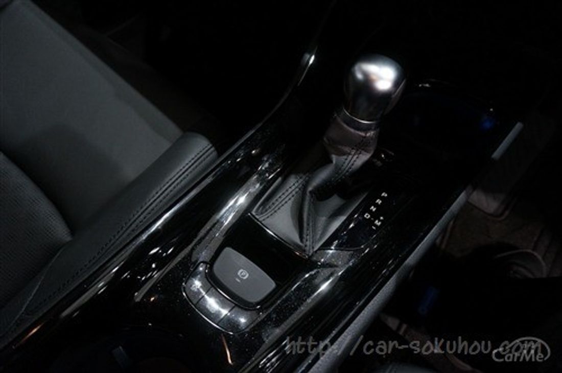 トヨタ C-HR 2017