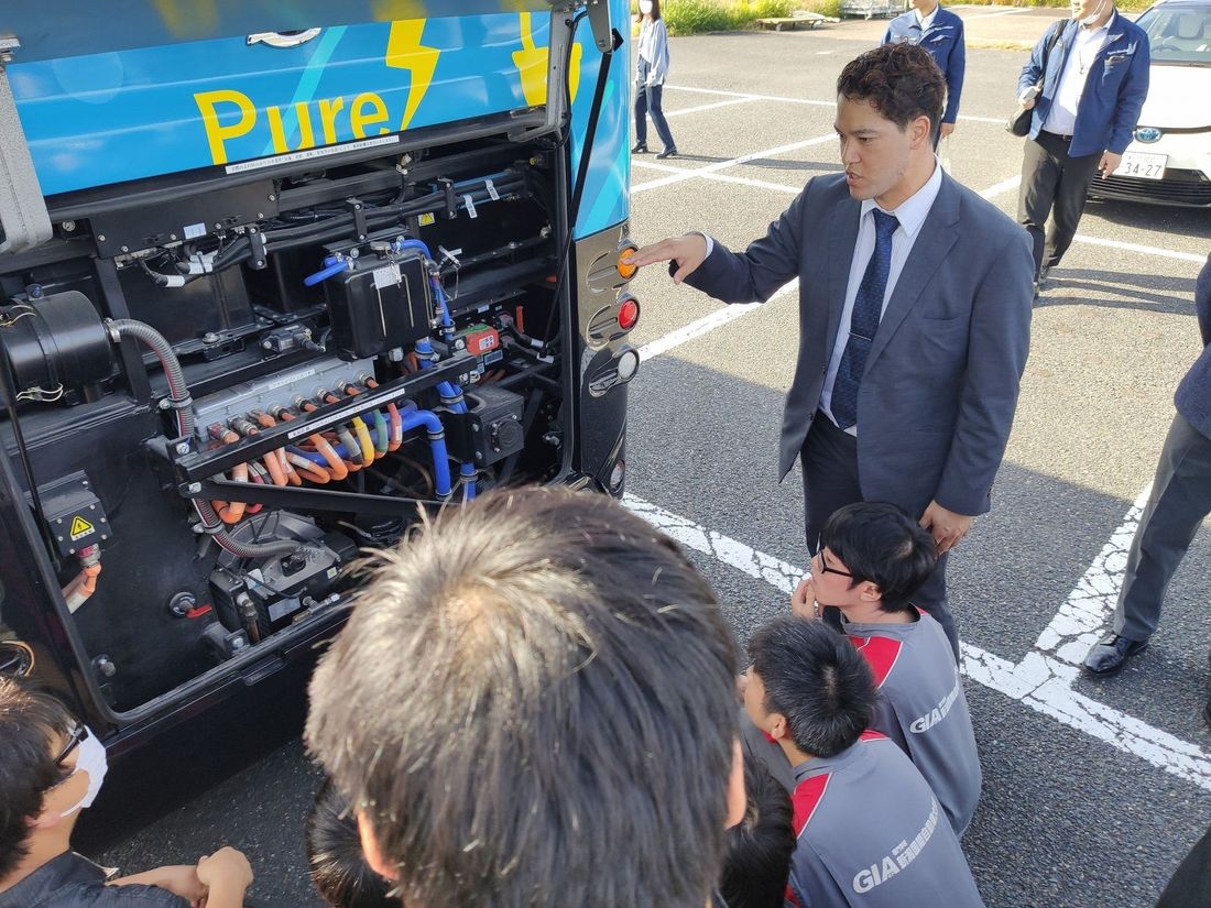 愛宕商事株式会社、株式会社EVモーターズ・ジャパン、芙蓉オートリース株式会社、学校法人国際総合学園が新潟県・福島県で商…