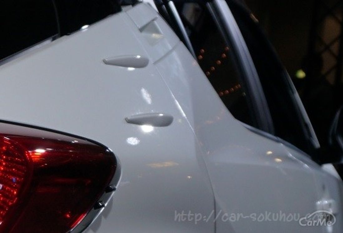 トヨタ C-HR 2017