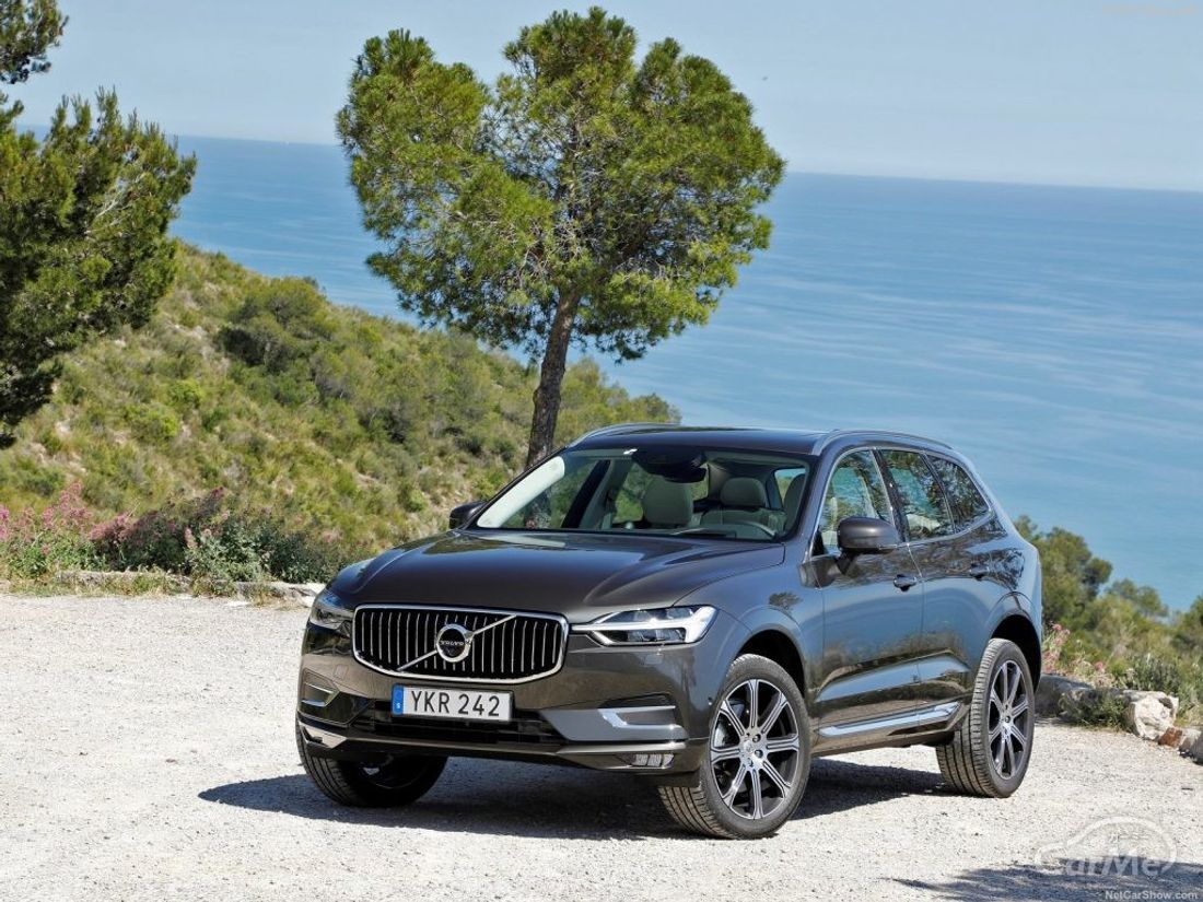 ボルボ XC60 2018