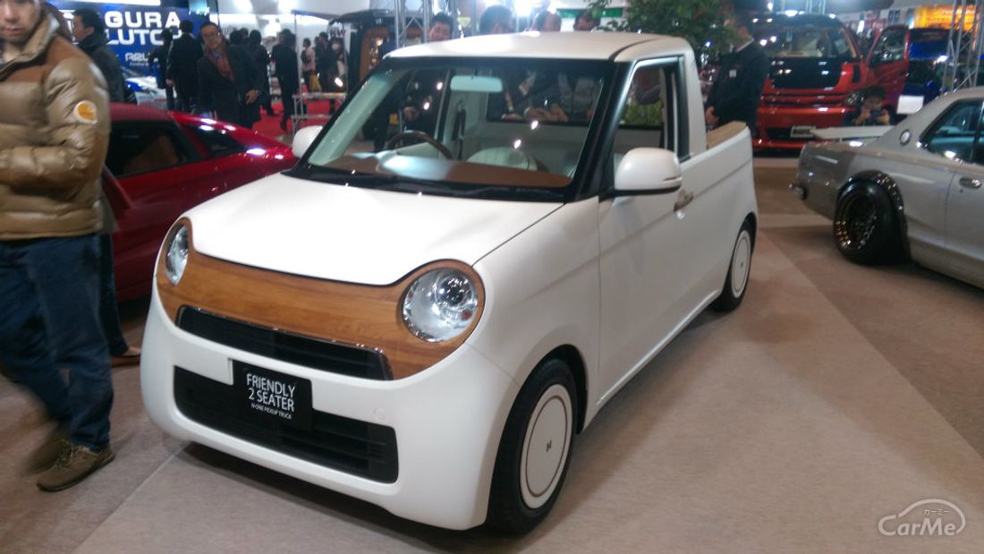 FRIENDLY 2 SEATER(撮影:横山大輔)