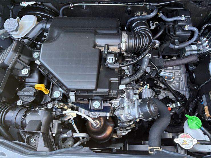 スズキ クロスビー